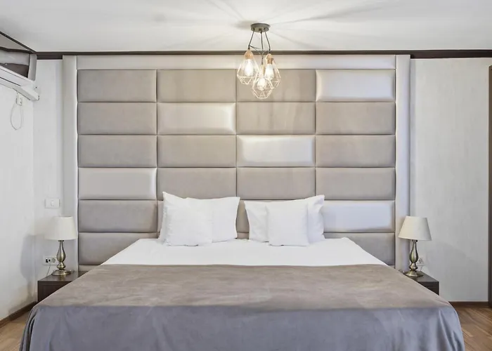 ゲストハウス Reyna