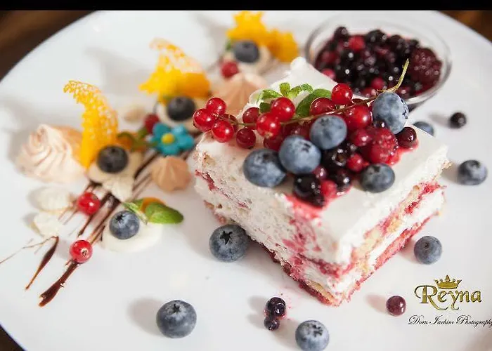 ゲストハウス Reyna コンスタンツァ