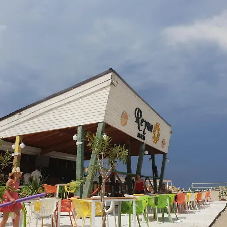 Reyna Penzion Constanţa